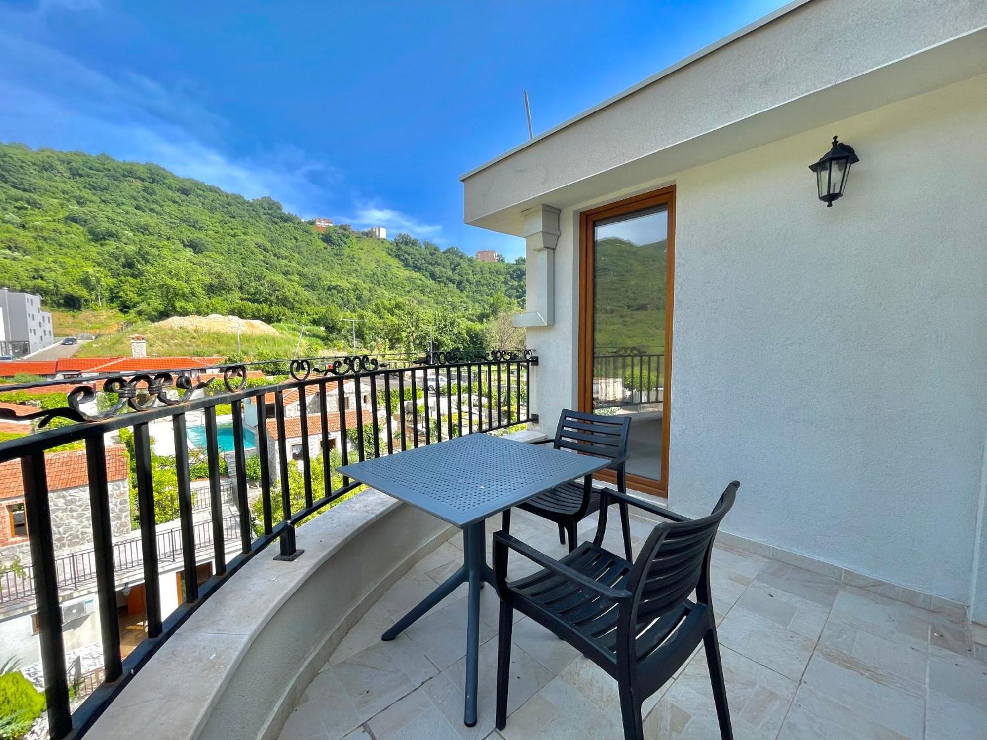 Hotel Opera Jaz Budva Exterior foto