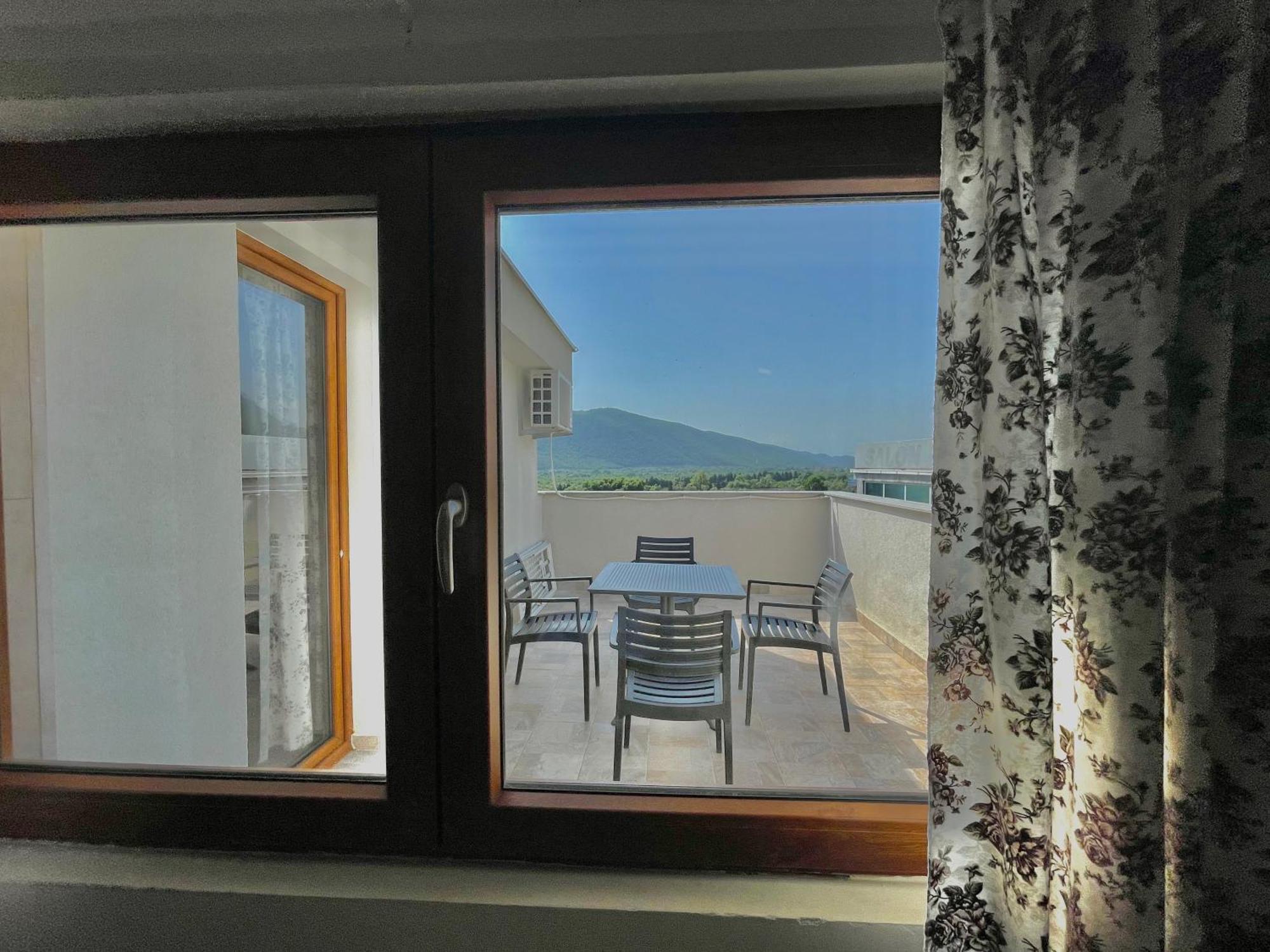 Hotel Opera Jaz Budva Exterior foto
